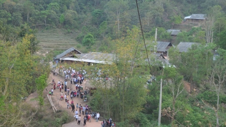 "Tin Buồn" với Mường Nhé và Nậm Pồ ngày lễ Chúa Lên Trời